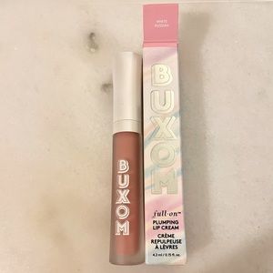 Buxom Lip Plumping Cream in White Russian